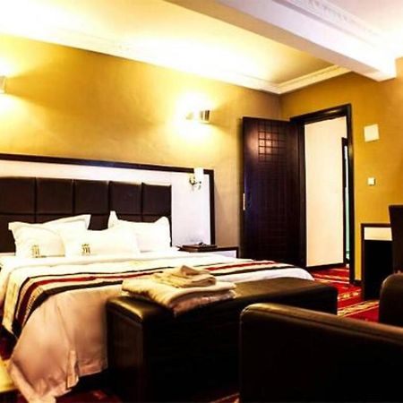 Mbayaville Hotel Douala Kültér fotó