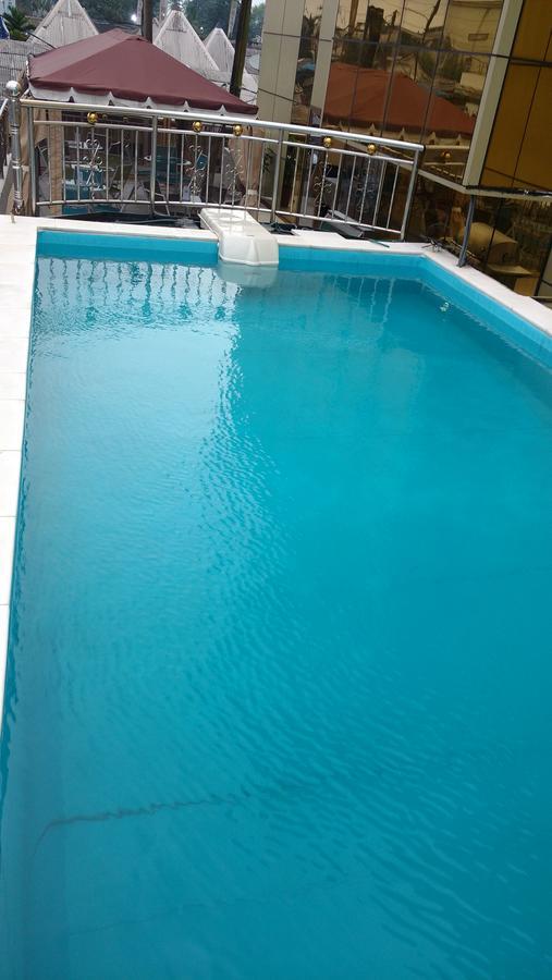 Mbayaville Hotel Douala Kültér fotó