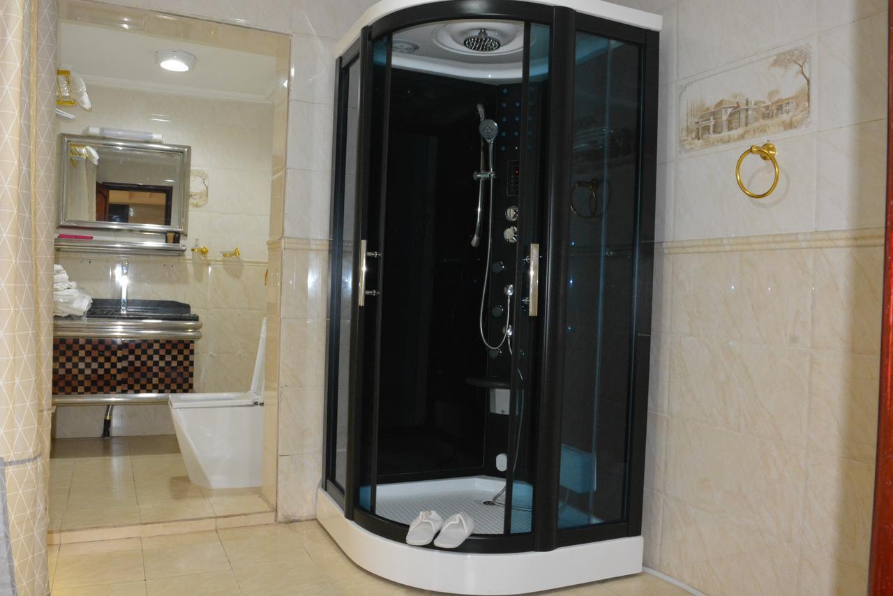 Mbayaville Hotel Douala Kültér fotó